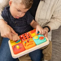Sensoryczny Kwadrat. PlayTab. Przekładanka