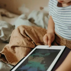 Tablet graficzny z szablonami do rysowania KIDYDRAW-MINI - galaktyka